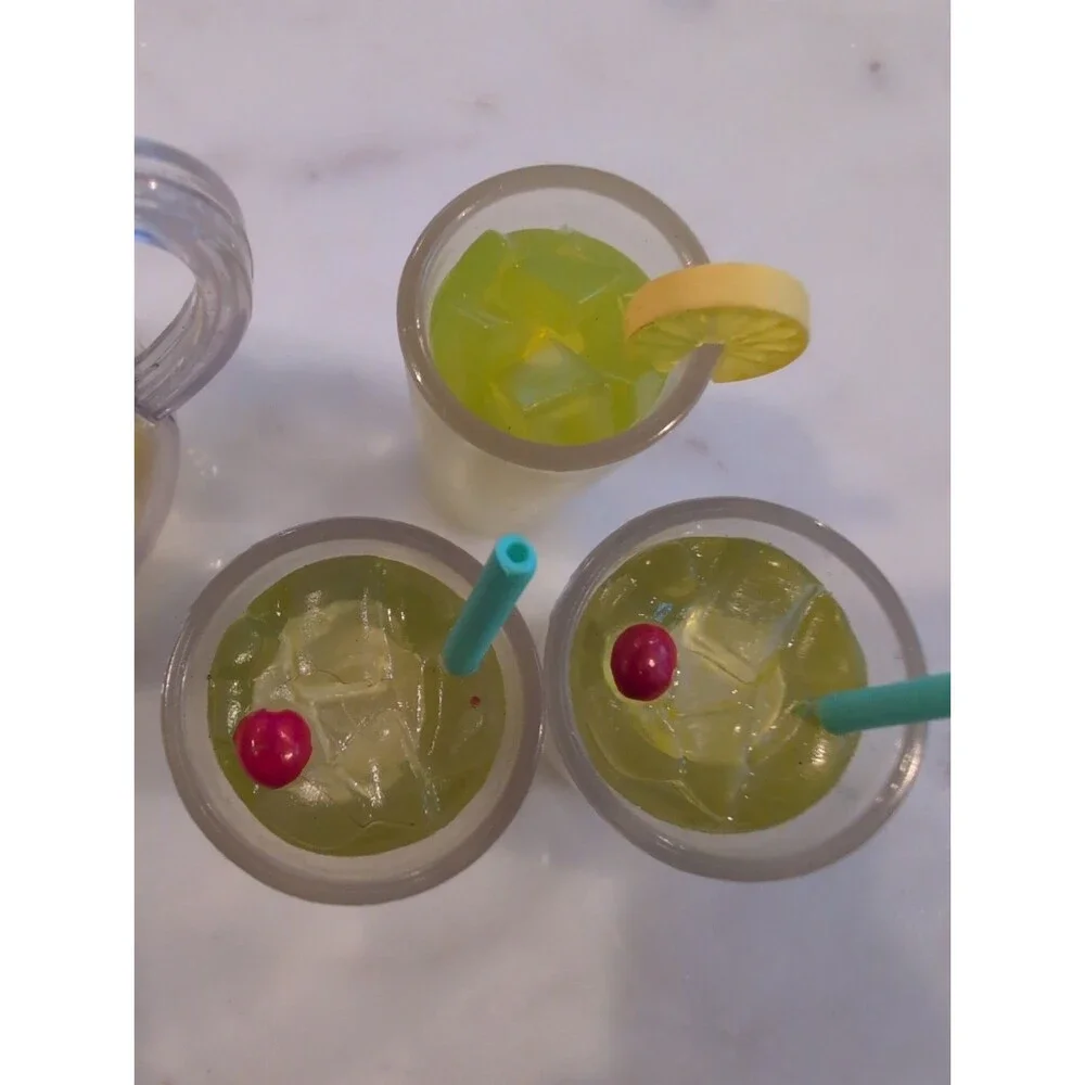 Minis Lemonade Pitcher and 3 Cups for Doll House Miniatures or American Dolls